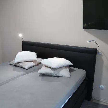 Zuhause Apartament *