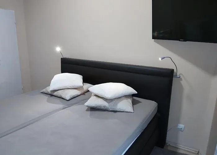 Zuhause Apartament *